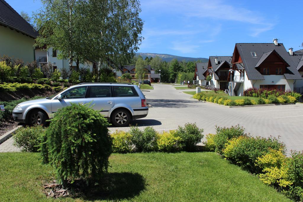"Rodzinny Apartament Pod Sniezka 2" Na Osiedlu "Apartamenty Pod Sniezka" Karpacz Extérieur photo
